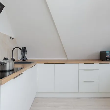 Appartement Grunwaldzka Bright With Balcony By Renters