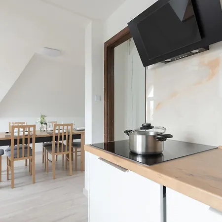 Grunwaldzka Bright With Balcony By Renters Apartment Sopot