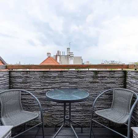 Grunwaldzka Bright With Balcony By Renters Appartement Sopot