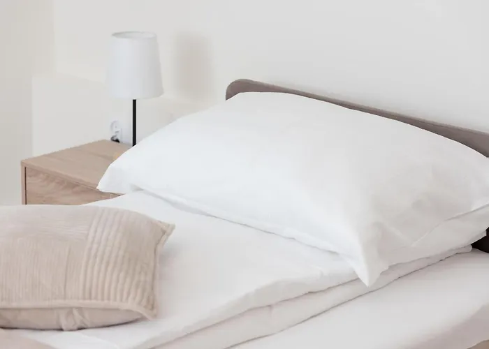 Grunwaldzka Bright With Balcony By Renters 公寓 *